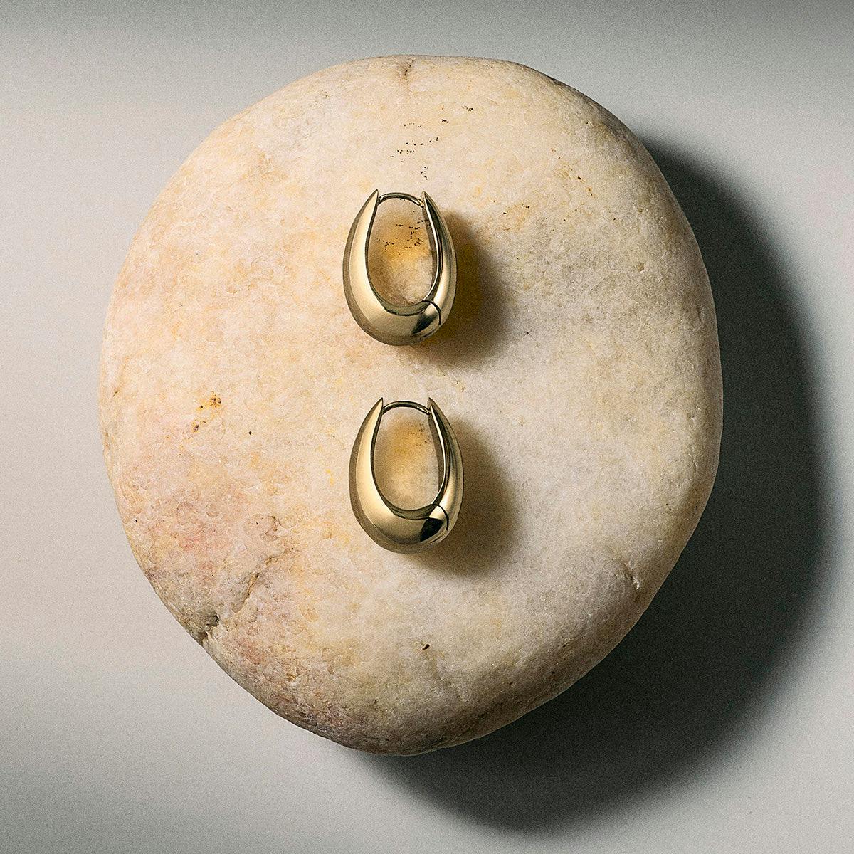 Dewdrop Hoops in Titanium (Gold)