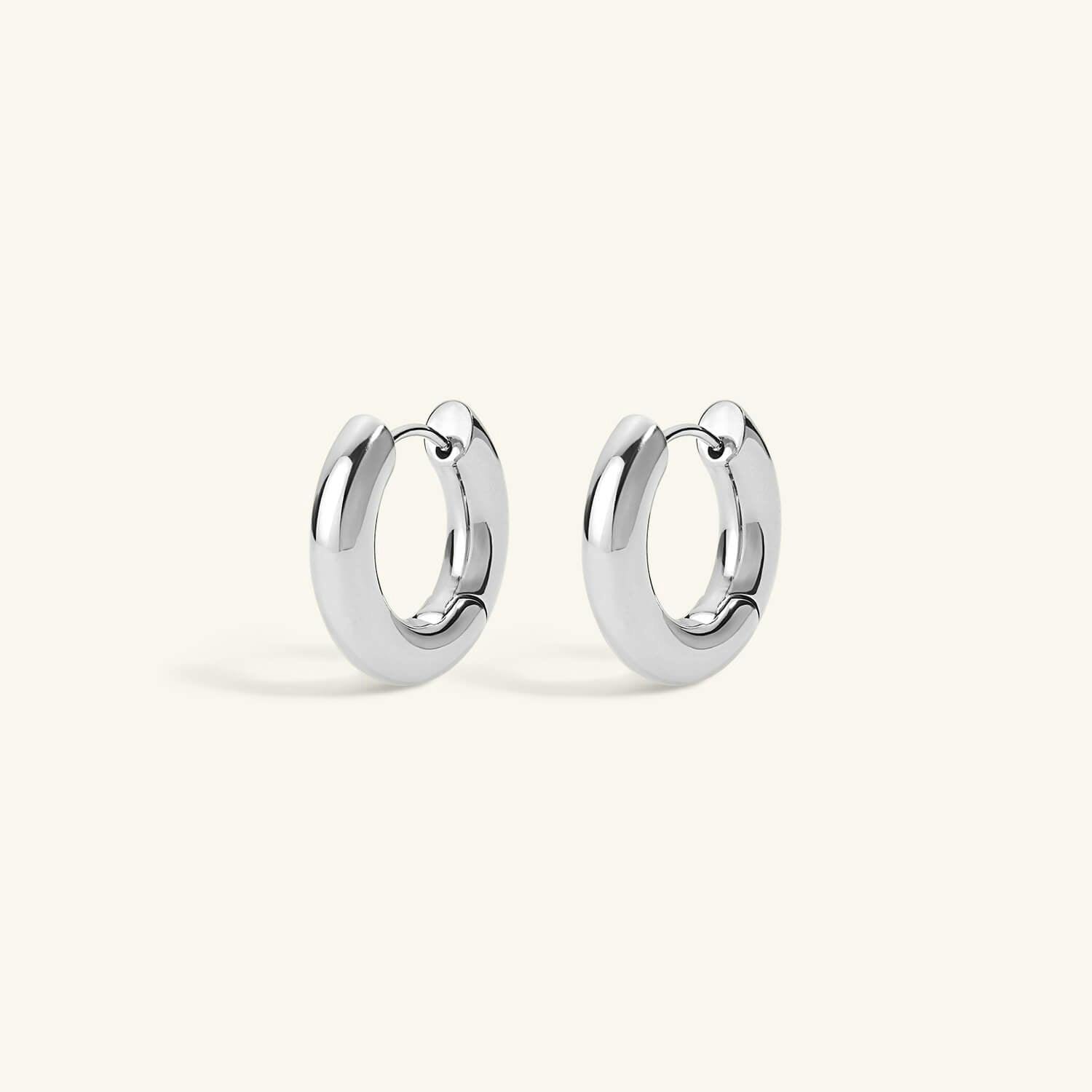 Micro Every Body Hoops in Silver