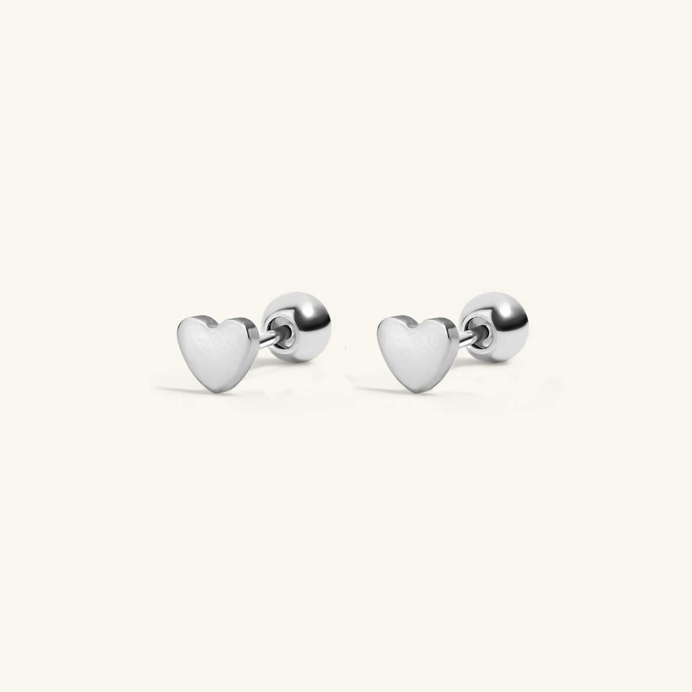 Classic Heart Studs in Titanium (Silver)