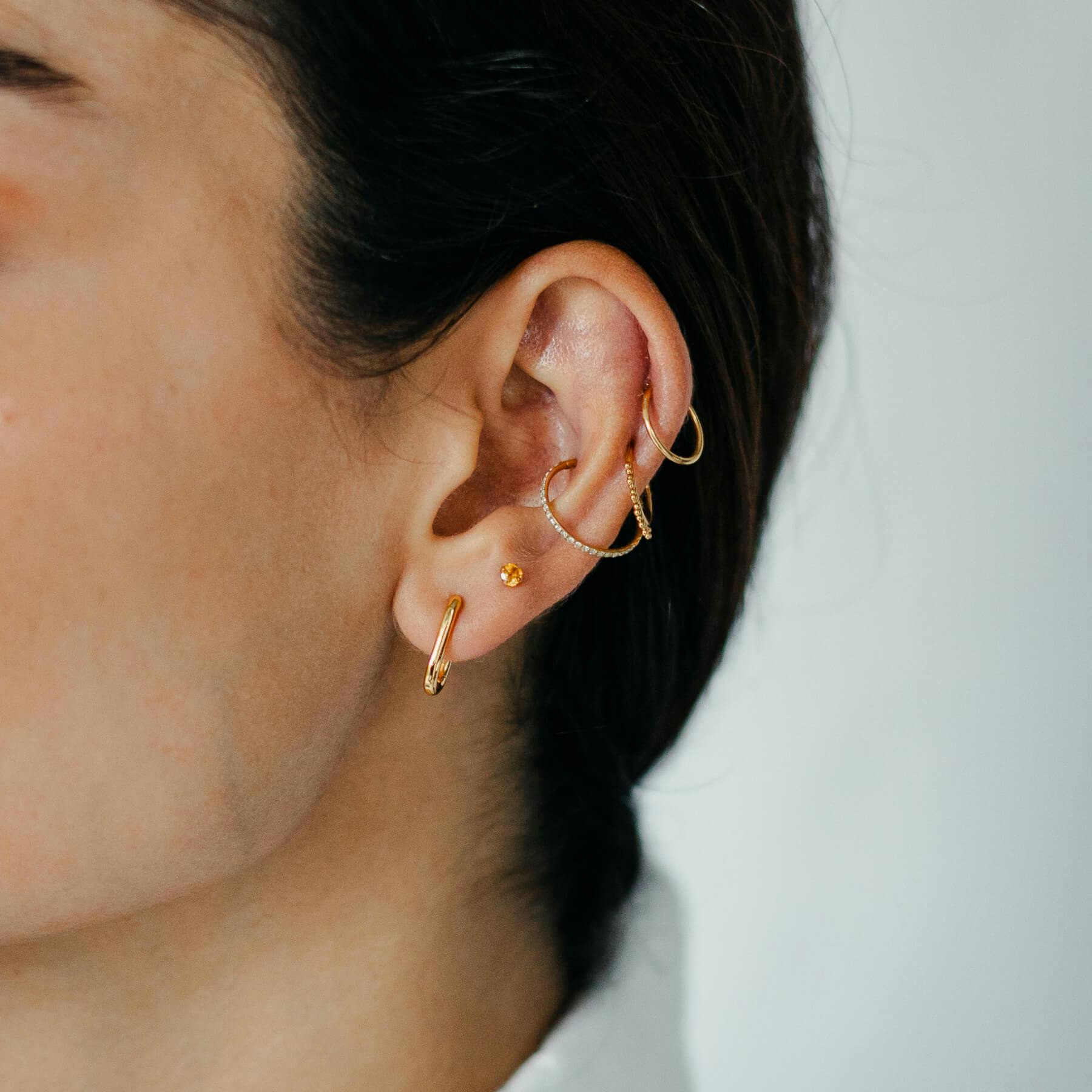 Citrine Nap Earrings (Gold) on model