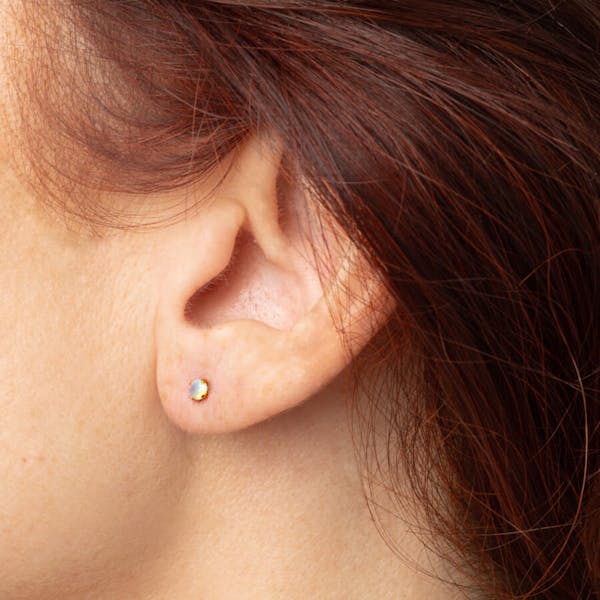 Opal Nap Earrings in Gold on model