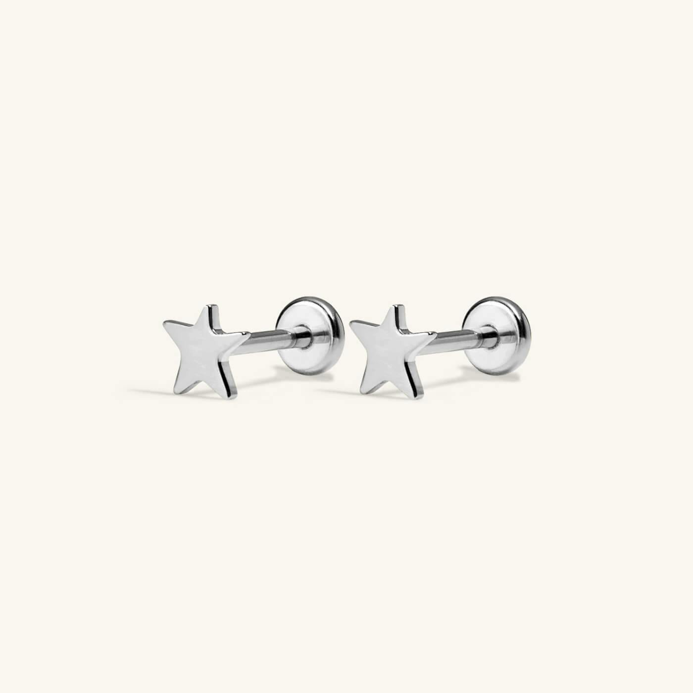 Classic Star Nap Earrings in Titanium (Silver)