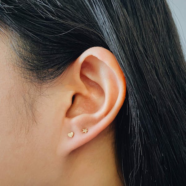 20g Flat Back Earrings for Lobe Piercings, Maison Miru